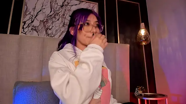 Violetta_Nur webcam