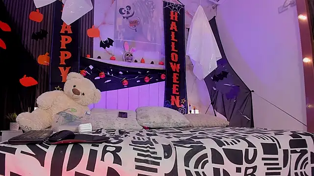 pinky_peach webcam