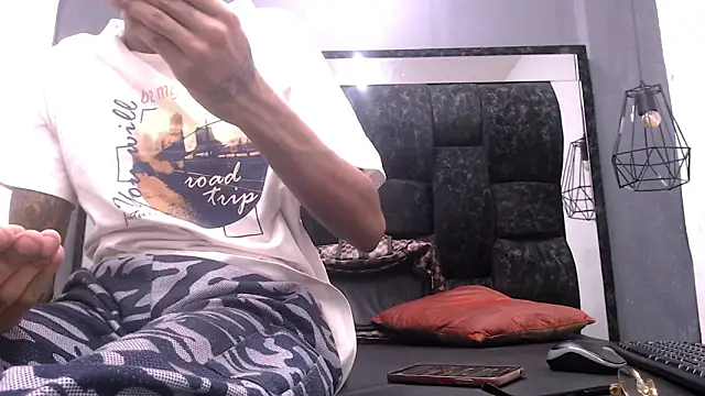 Jose_Smoke webcam