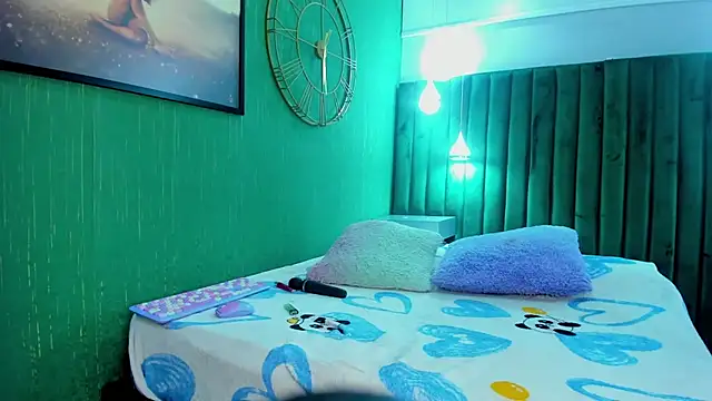 zoe_taylorr1 webcam