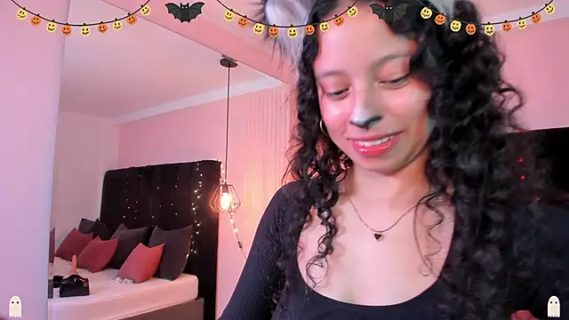 selene_rousse webcam