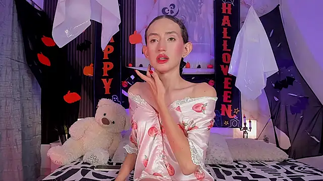 pinky_peach webcam
