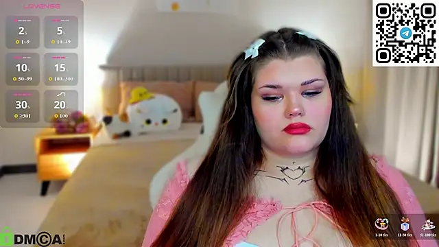 elle_one webcam