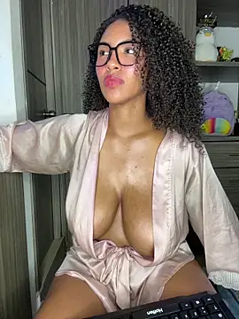 Mia_sweet80 webcam