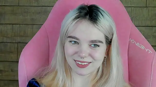 AnnaDelon webcam