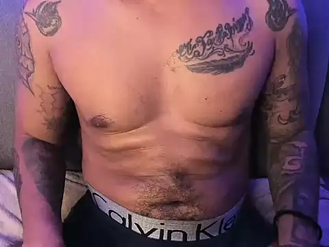 jonhcarrie webcam