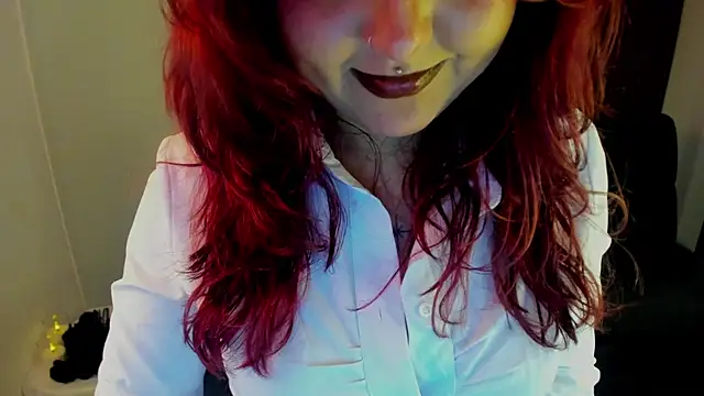 crimson_tati_ webcam