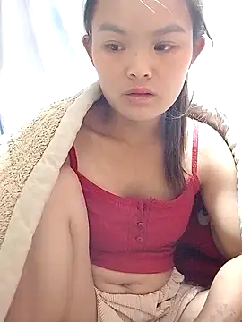 xinhxinhcute webcam