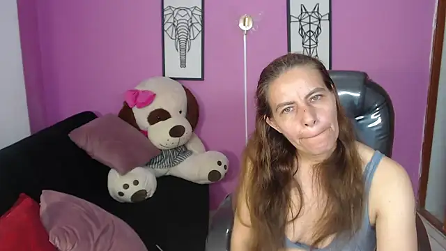 Milf_karlye webcam