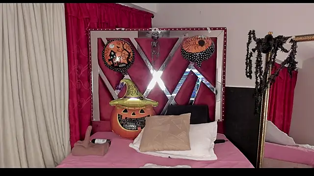 MicaelaHot_ webcam