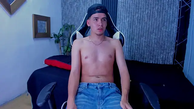 Mike_0233_ webcam