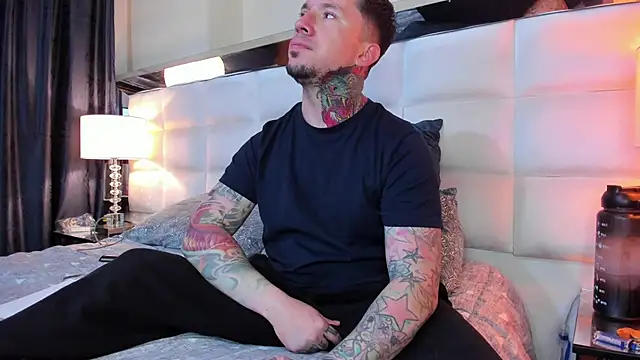 Adam_tatto webcam