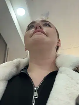 KiraSunshine webcam