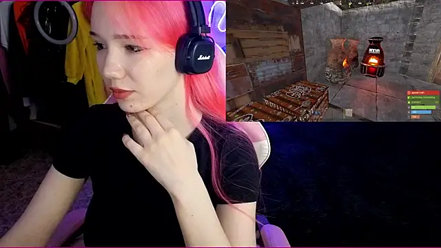Maya_Viola webcam