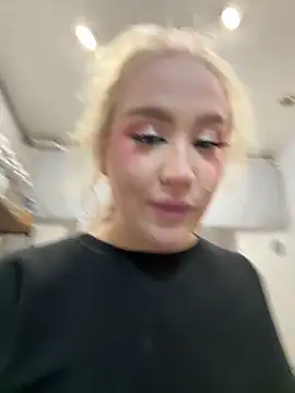 RollDolls webcam
