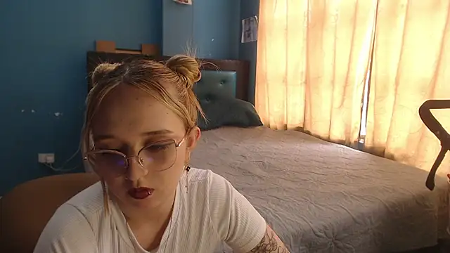 Liaroberts1 webcam