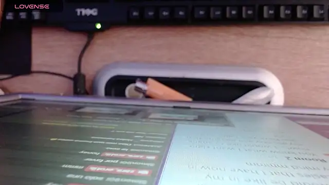 zara_erotik webcam