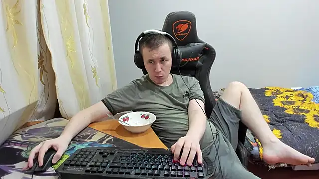 iliaskrislove webcam