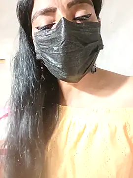 Kavitri-Verma webcam