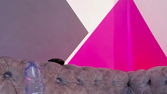 Agatha_Bms webcam