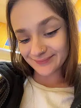 KittyQueeny webcam