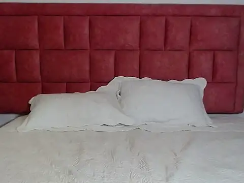 sweetsubmisaxox webcam