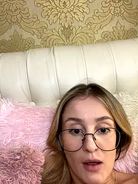 RosieBlossom webcam