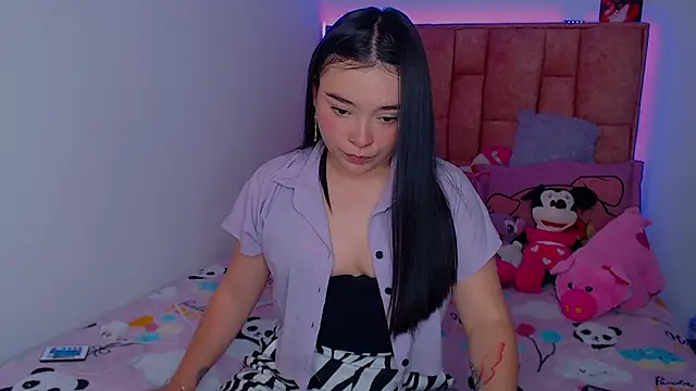 nahia__2 webcam