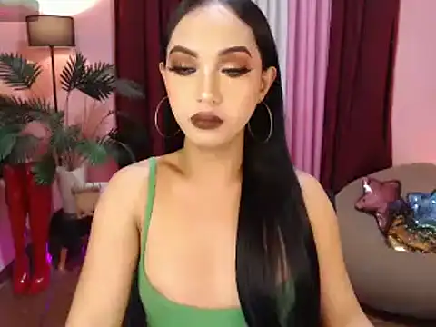 UrasianBIGcock696 webcam
