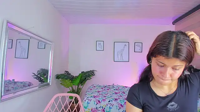 little_antonela webcam