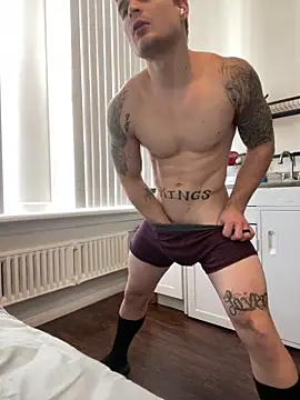 king_kev_ (M young) - Take shirt off