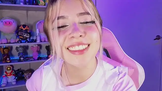 EmilyMiller_ webcam