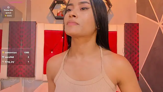 Karoll014 webcam