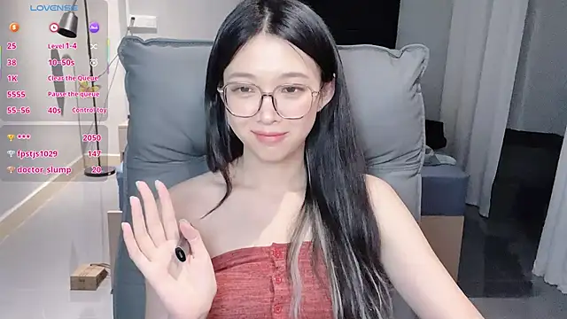 NiNi-baby520 webcam