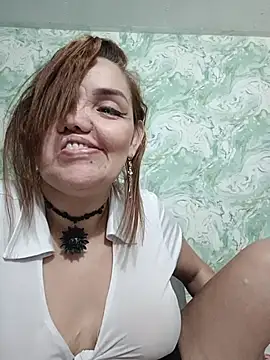 MayaLuna1 webcam