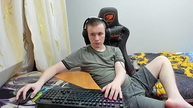 iliaskrislove webcam