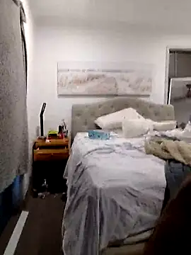 iamthepublickmasterbater webcam