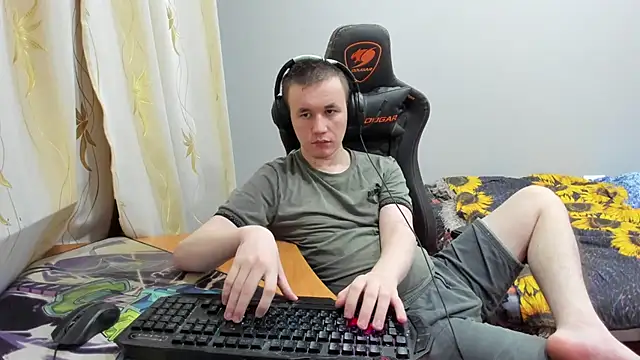 iliaskrislove webcam