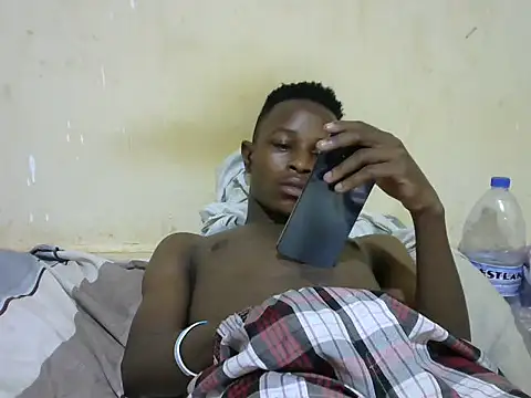 swthairydic webcam