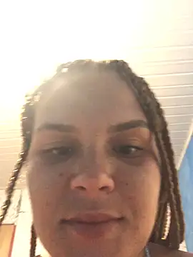 AliceXmoore webcam
