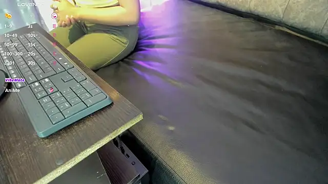 malika_yasin - Malika_yasin's free webcam - UK Sex Cams