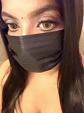 Tamil_Anumitha webcam