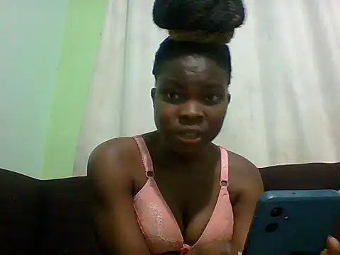 sexxyqueenn22 webcam