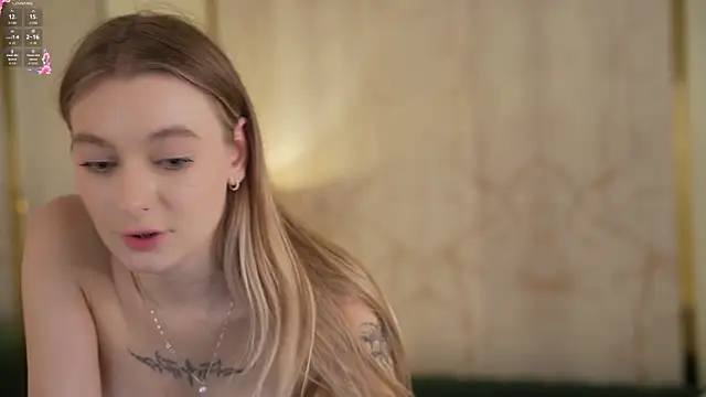 Ewa_Pearl webcam
