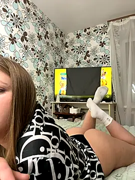 adel_secret webcam