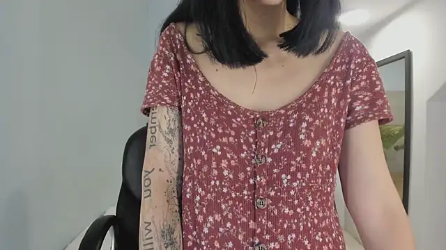 celestica_rose webcam
