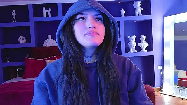 sari_belle webcam