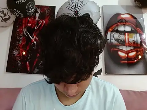 Im_Milan_Rs webcam