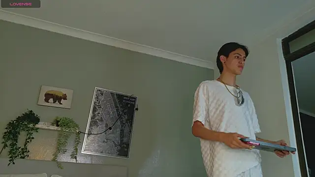 Nickifox__ webcam