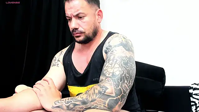 musclemonster31 webcam